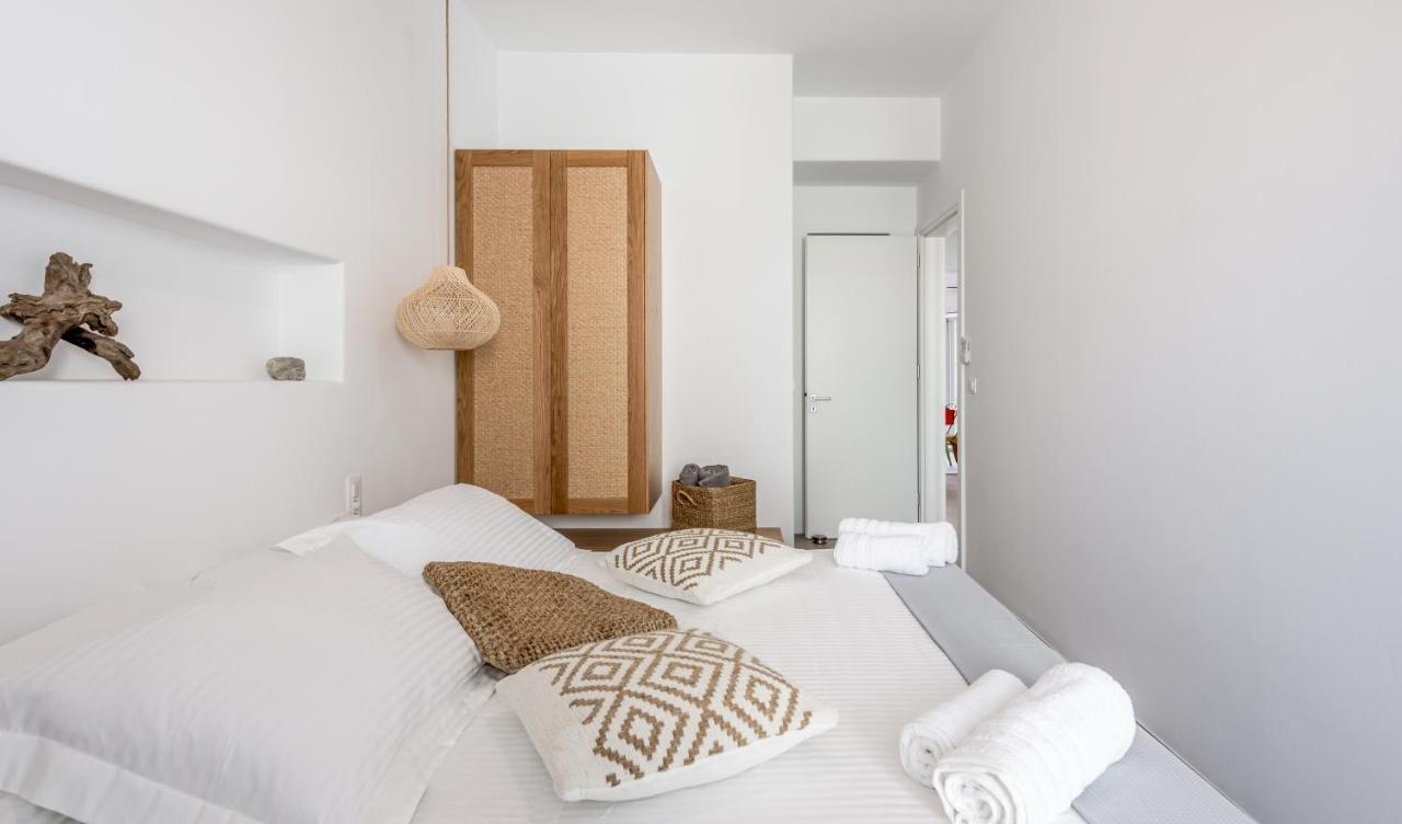 Elyos Apartments Pollonia Bagian luar foto